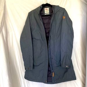 Fjall Raven “Kiruna padded parka”